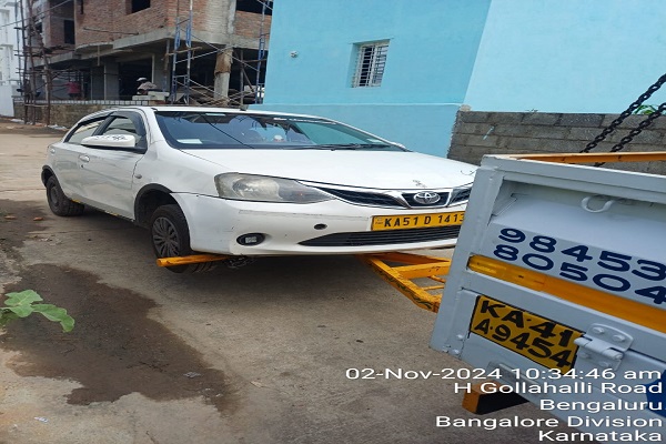 Manjunatha Towing Service Vechicle, Banglore