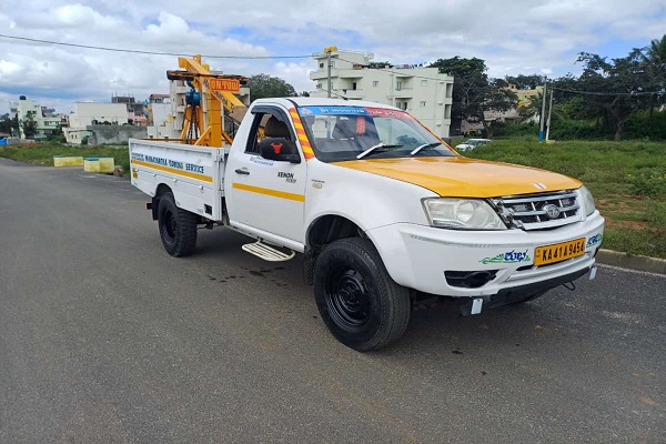 Manjunatha Towing Service Vechicle, Banglore